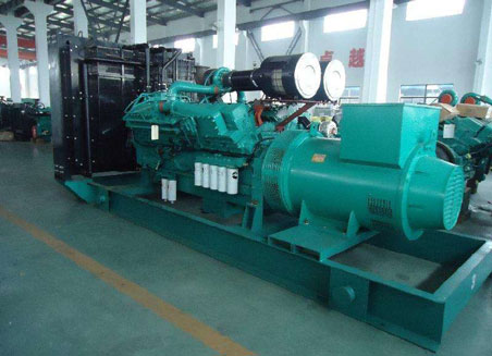 和舍镇800kw康明斯柴油发电机组